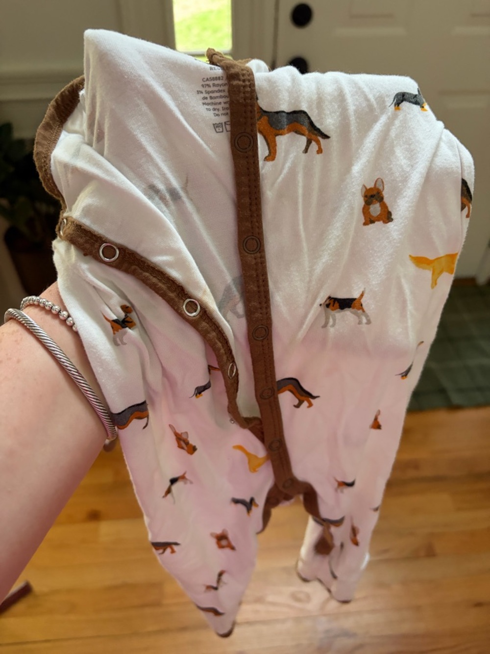 Kyte baby dog print snap romper pajamas